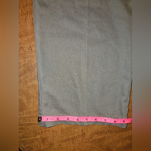 Men's Haggar Slacks Olive Khaki Green 42x34 Classic Fit Work To Weekend MJ1 - Picture 5 of 14